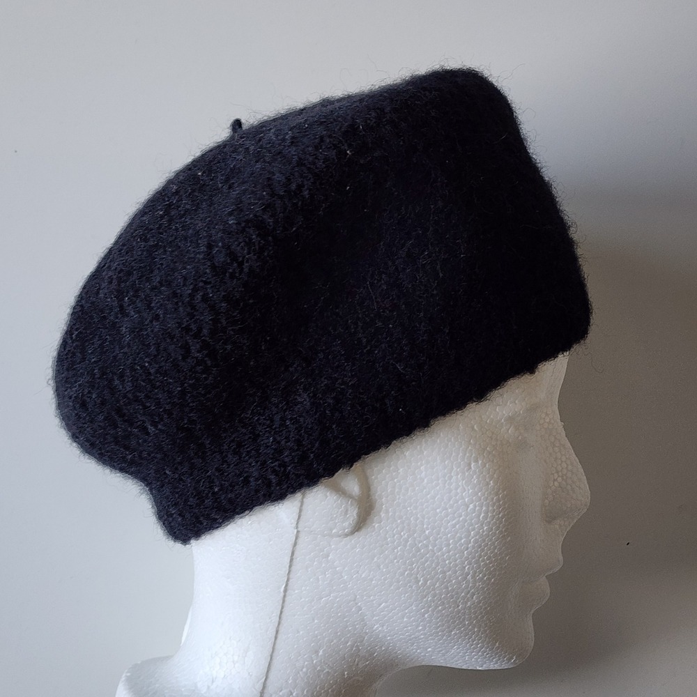 Wool Beret Hat Womens One Size Black Knit French Artist Classic Vintage Mod